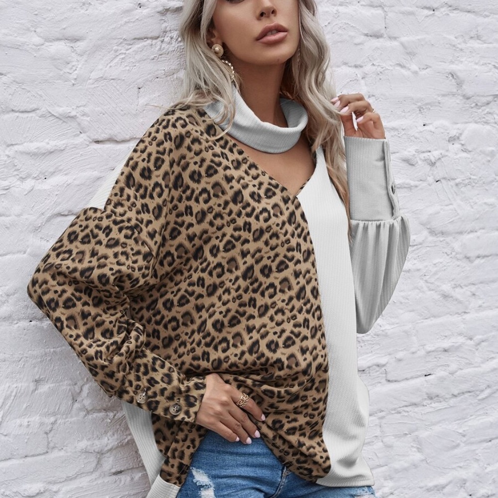 leopard print keyhole neck long sleeve top black - Picture 4 of 14